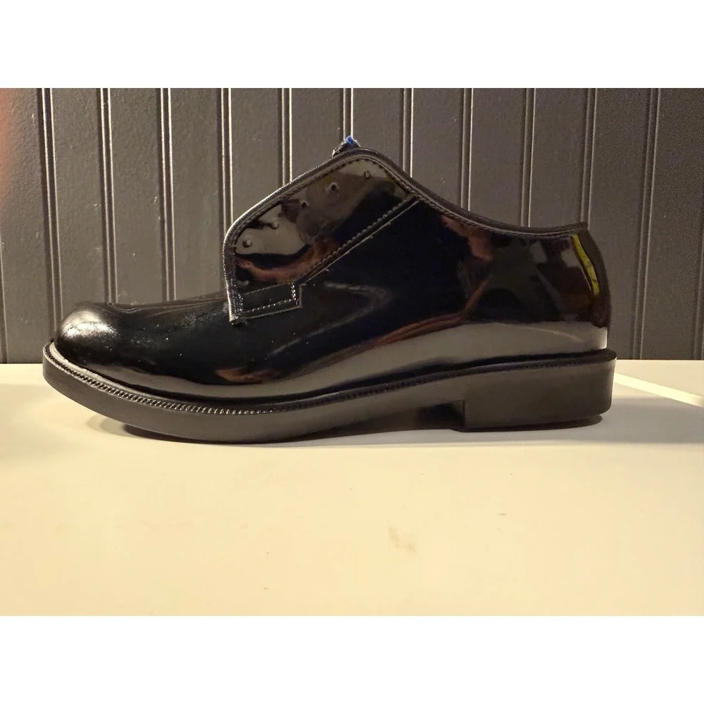 Bates dress shoes shiny